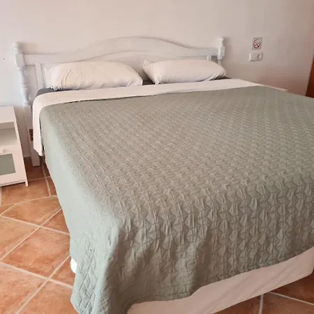 Πανσιόν Amena Mar 3*